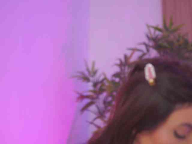 AishaBee
