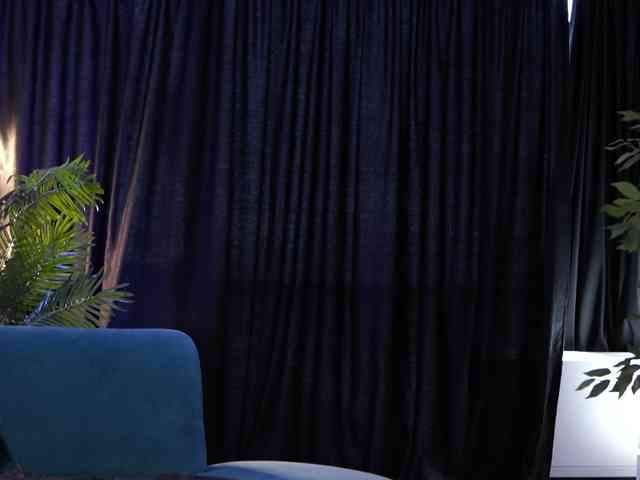 AishaBee Sex Cam Show