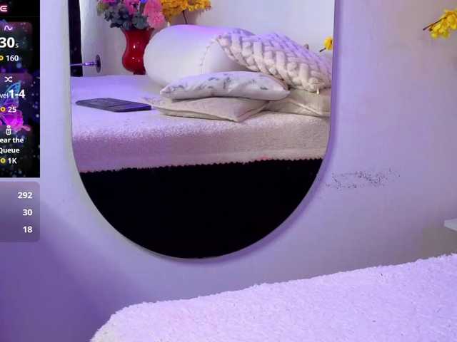 Misskarla live cam on BongaCams