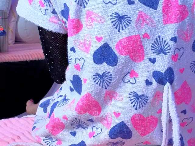 Misskarla live cam on BongaCams