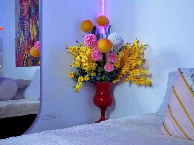 Misskarla live cam on BongaCams