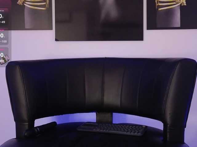 Misskarla live cam on BongaCams
