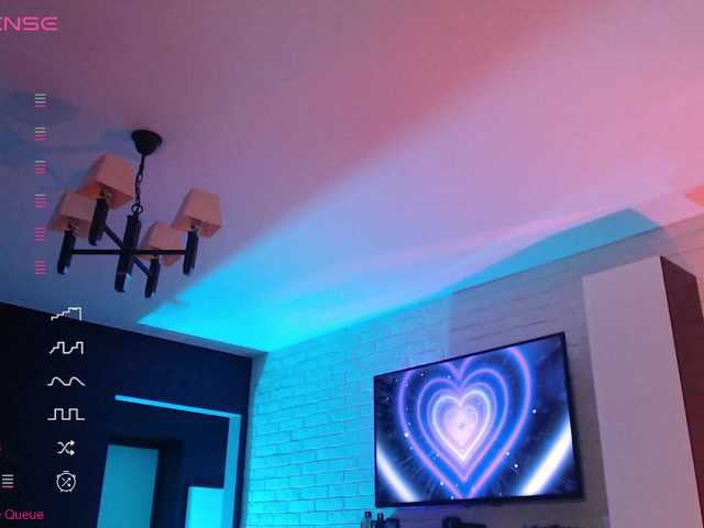 Jade-Lumin's BongaCams show and profile