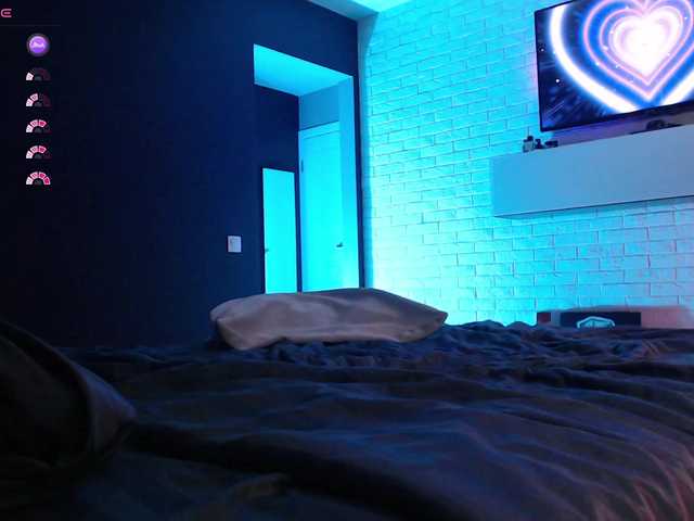 Jade-Lumin live cam on BongaCams