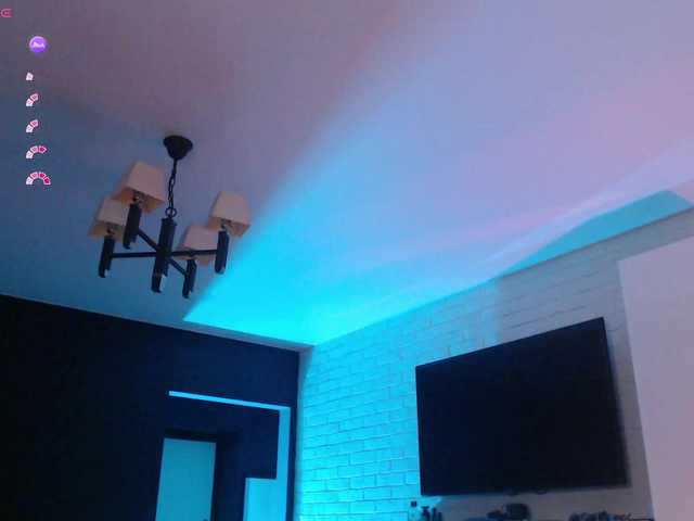 Jade-Lumin live cam on BongaCams