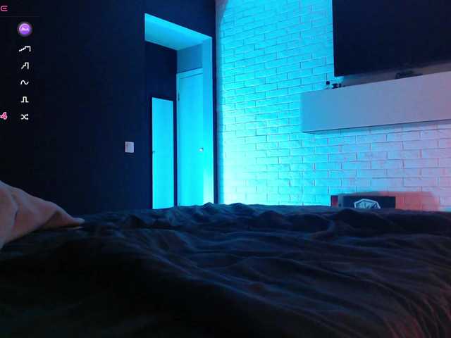 Jade-Lumin live cam preview