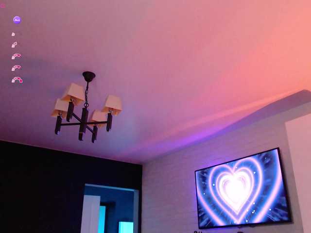 Jade-Lumin live cam on BongaCams