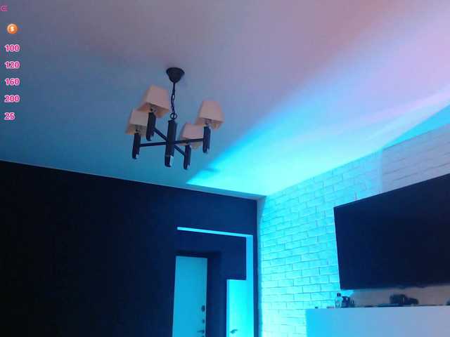 Jade-Lumin live cam on BongaCams