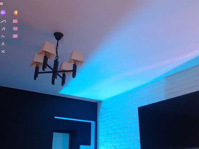 Jade-Lumin live cam on BongaCams