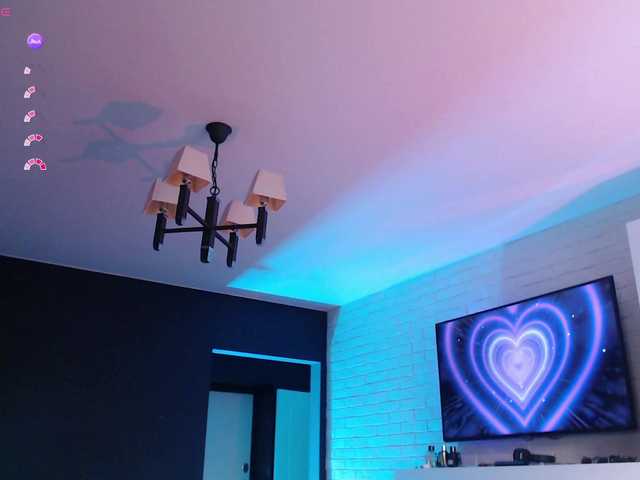 Jade-Lumin live cam on BongaCams