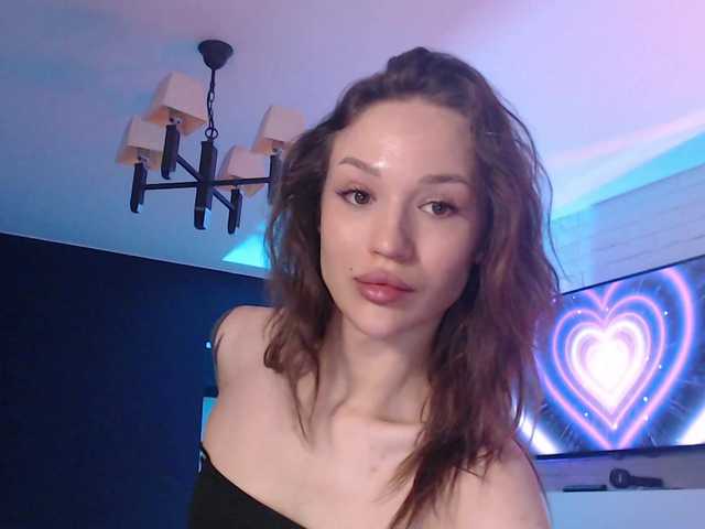 Jade-Lumin live cam on BongaCams