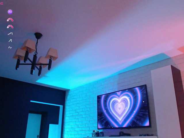 Jade-Lumin live cam on BongaCams
