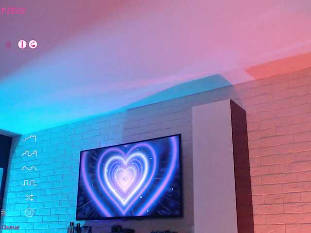 Jade-Lumin's BongaCams show and profile