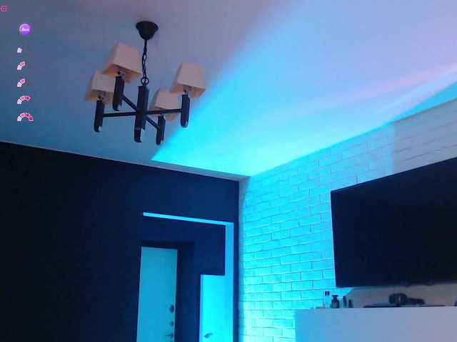 Jade-Lumin live cam on BongaCams
