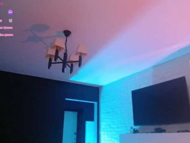 Jade-Lumin live cam on BongaCams