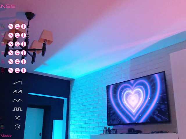 Jade-Lumin's BongaCams show and profile