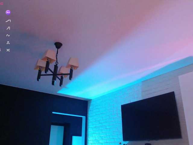 Jade-Lumin live webcam show