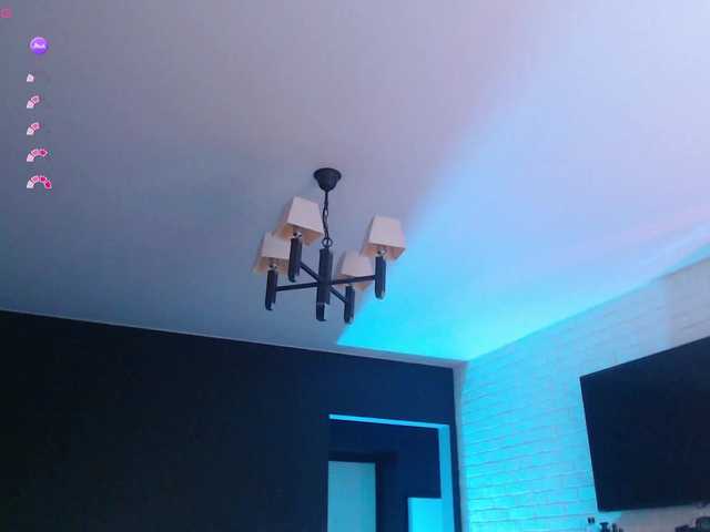 Jade-Lumin live cam on BongaCams
