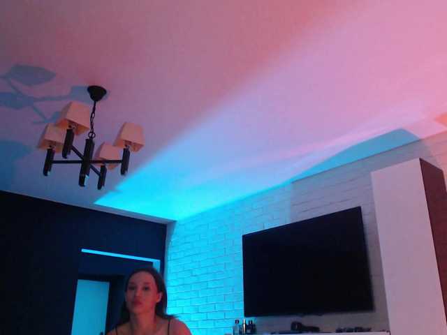 Jade-Lumin live cam on BongaCams