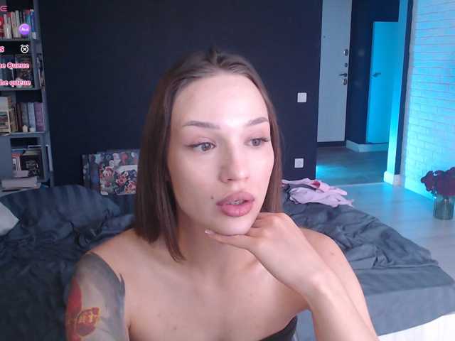 Jade-Lumin live cam on BongaCams