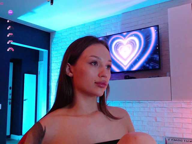 Jade-Lumin live cam on BongaCams