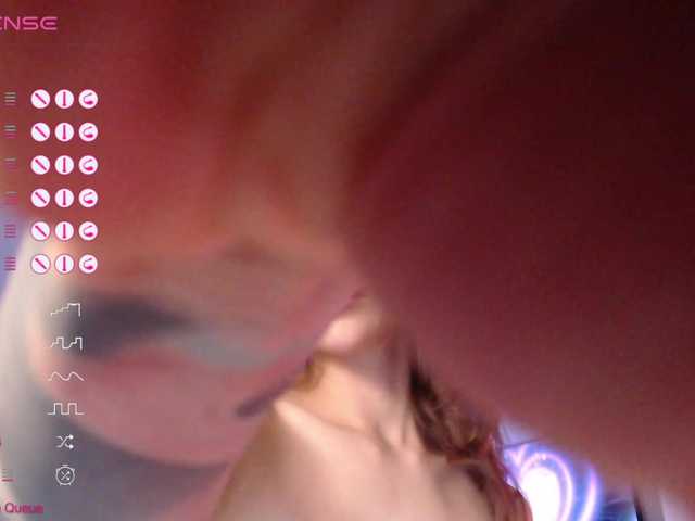 Jade-Lumin's BongaCams show and profile