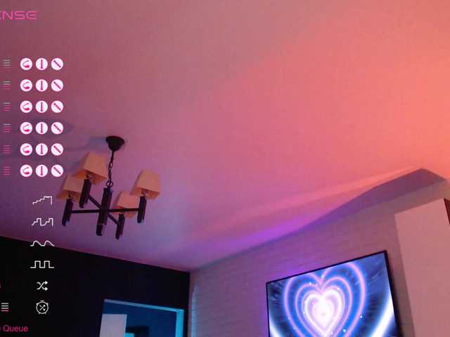 Jade-Lumin's BongaCams show and profile