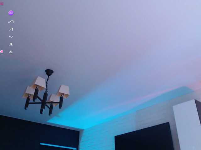 Jade-Lumin live cam preview