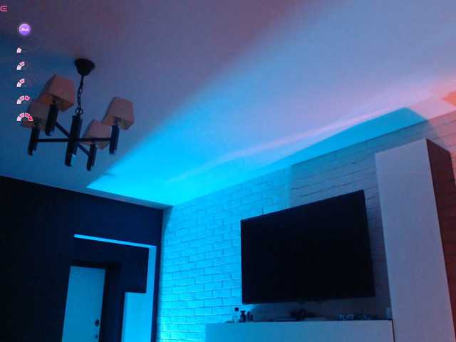 Jade-Lumin live cam on BongaCams