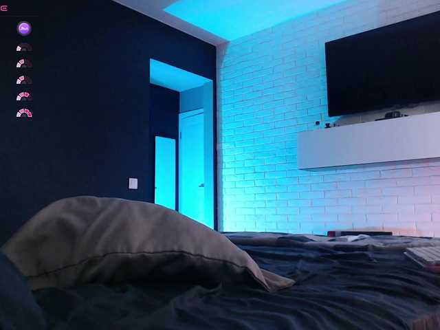 Jade-Lumin live webcam show