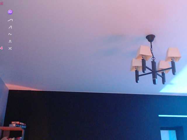 Jade-Lumin live cam preview