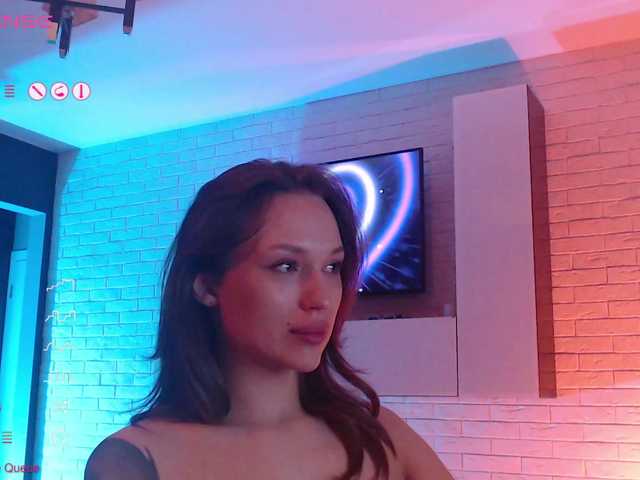 Jade-Lumin's BongaCams show and profile