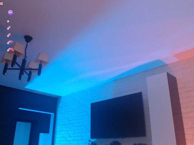 Jade-Lumin live cam on BongaCams