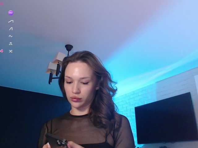 Jade-Lumin — live female cam