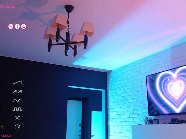 Jade-Lumin's BongaCams show and profile