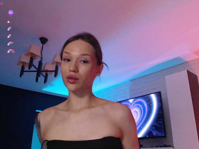 Jade-Lumin live cam on BongaCams