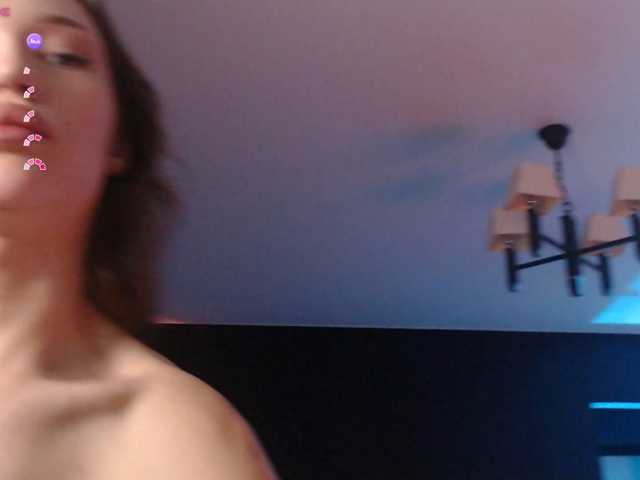 Jade-Lumin live cam preview