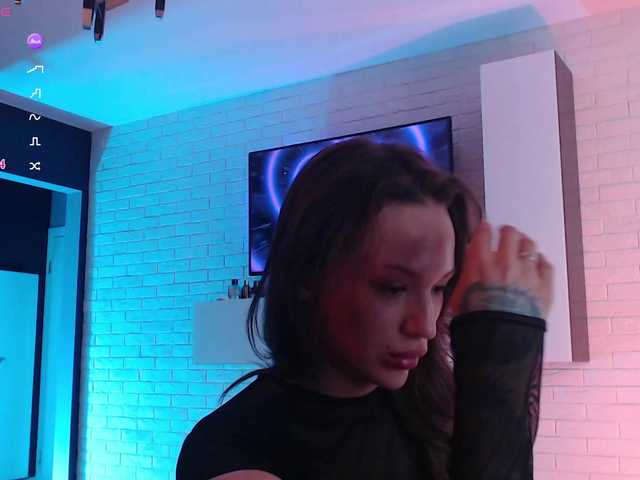 Jade-Lumin live cam on BongaCams