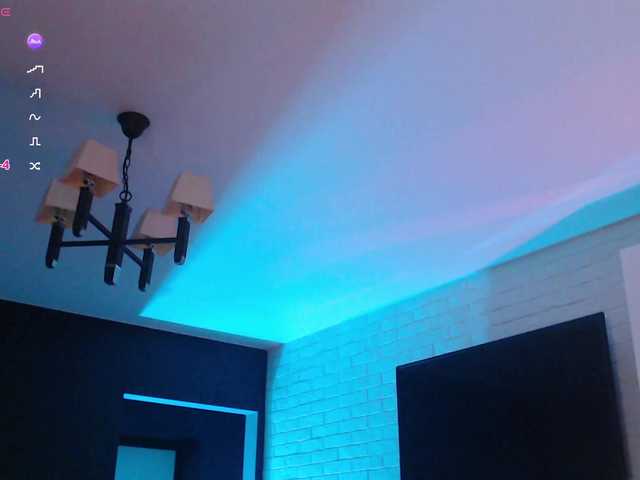Jade-Lumin live cam on BongaCams