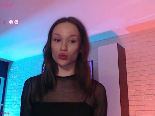 Jade-Lumin's BongaCams show and profile