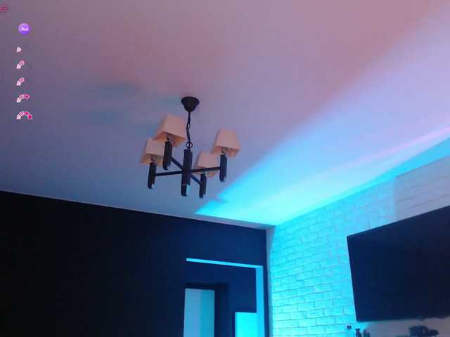 Jade-Lumin live cam preview