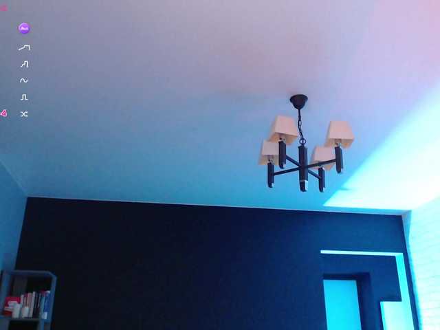 Jade-Lumin live cam on BongaCams
