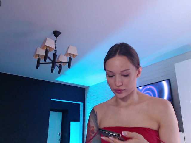 Jade-Lumin live cam on BongaCams