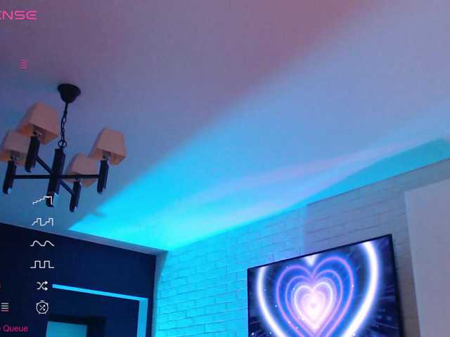 Jade-Lumin's BongaCams show and profile