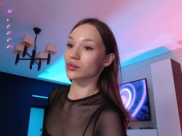 Jade-Lumin live cam on BongaCams