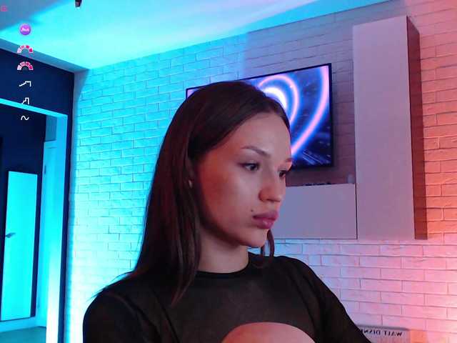 Jade-Lumin live cam on BongaCams