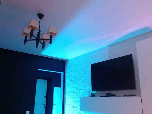 Jade-Lumin webcam