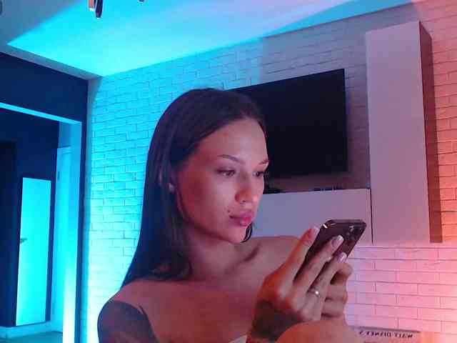 Jade-Lumin webcam