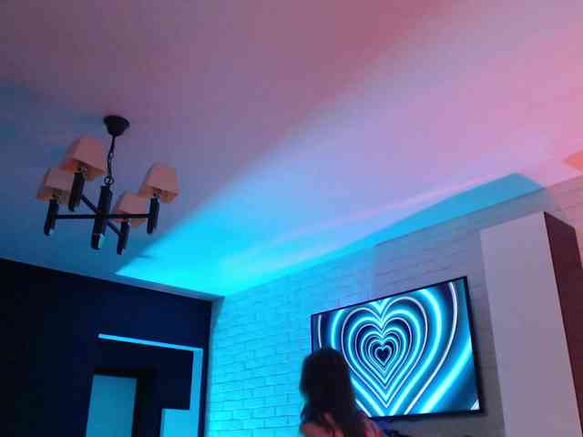 Jade-Lumin webcam