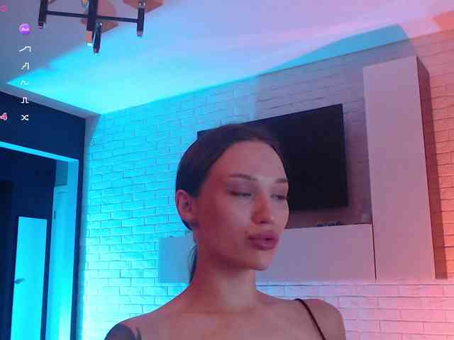 Jade-Lumin webcam